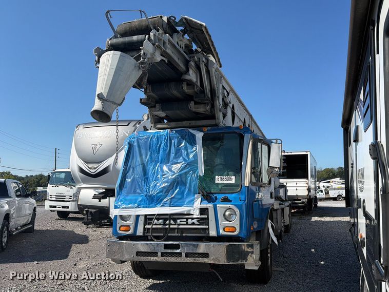image for item YA4455 2023 Mack Terrapro material conveyor truck