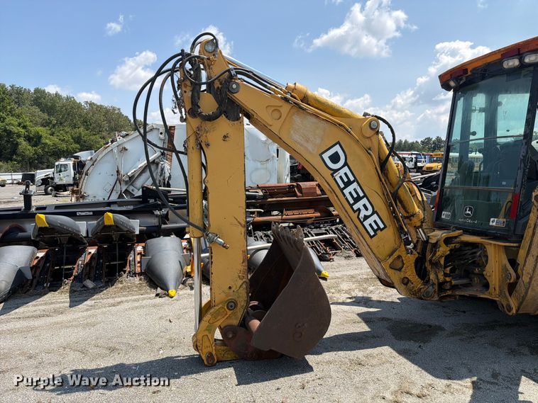 image for item YA4483 2006 John Deere 310SG backhoe