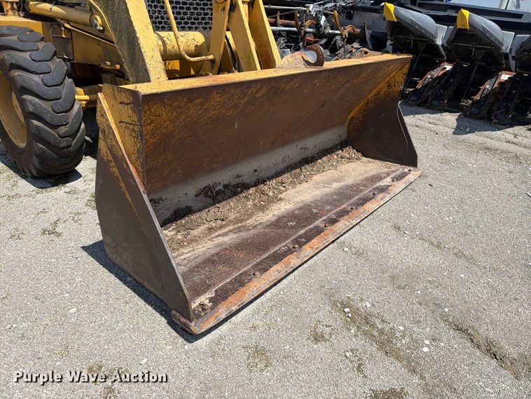 image for item YA4483 2006 John Deere 310SG backhoe