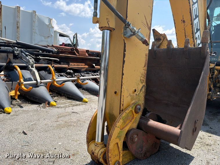 image for item YA4483 2006 John Deere 310SG backhoe