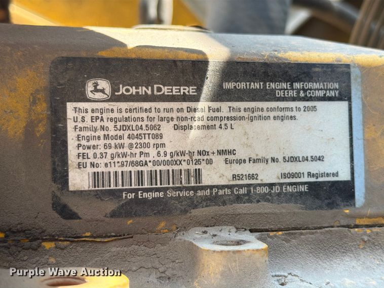 image for item YA4483 2006 John Deere 310SG backhoe