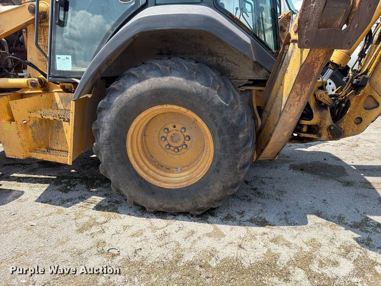 image for item YA4483 2006 John Deere 310SG backhoe