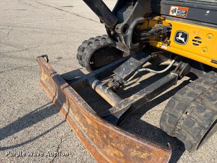 image for item YA4486 2015 John Deere 35G mini excavator