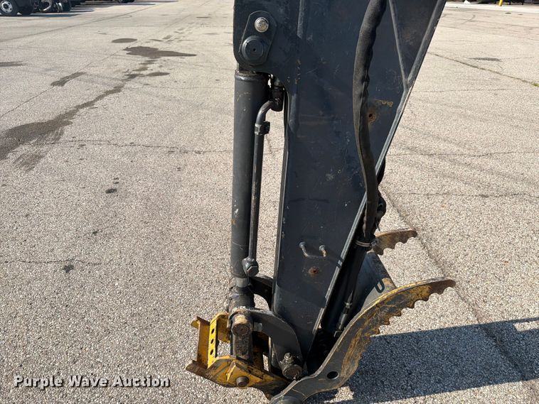 image for item YA4486 2015 John Deere 35G mini excavator