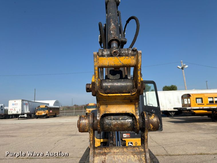 image for item YA4486 2015 John Deere 35G mini excavator