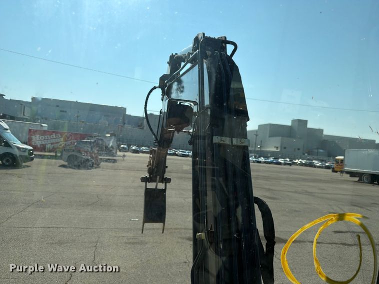 image for item YA4486 2015 John Deere 35G mini excavator