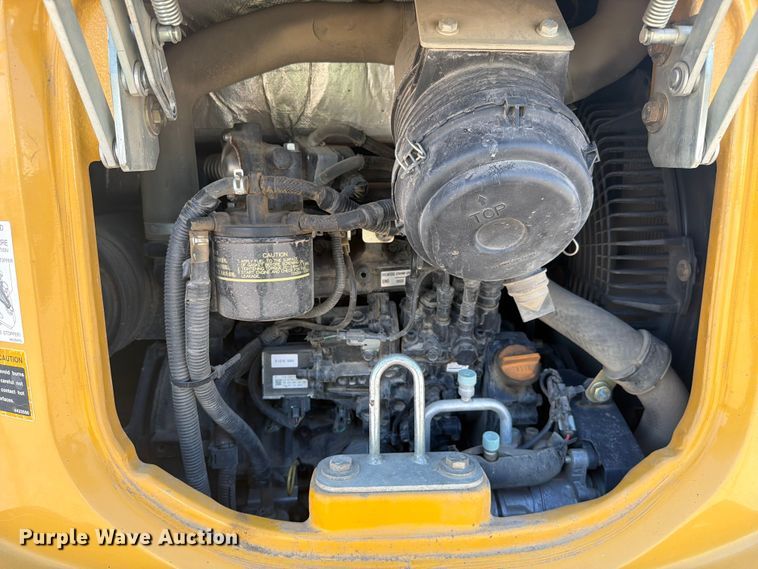 image for item YA4486 2015 John Deere 35G mini excavator
