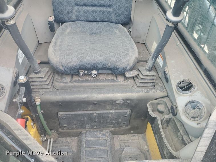 image for item YA4491 2022 New Holland L328 skid steer loader