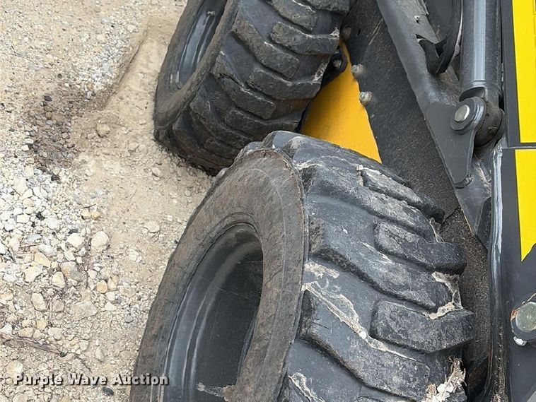 image for item YA4491 2022 New Holland L328 skid steer loader