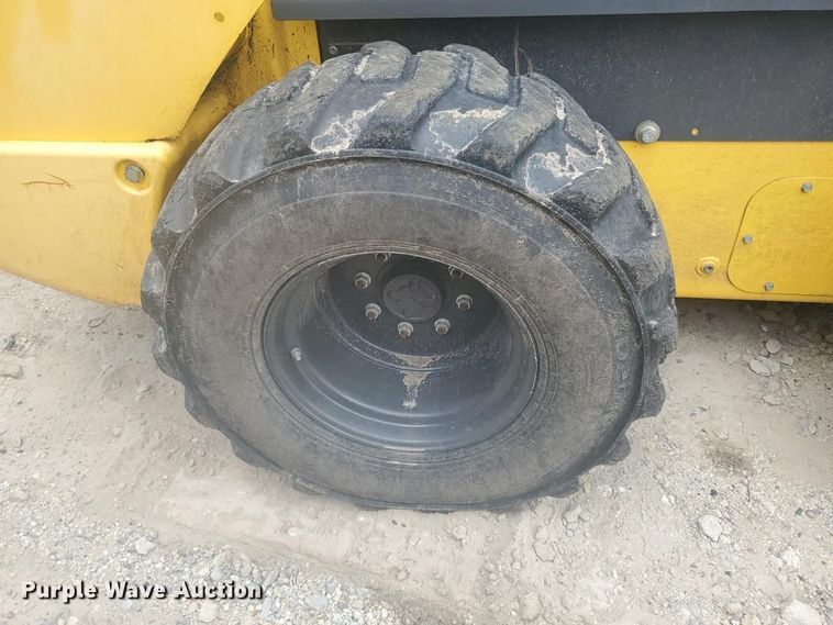 image for item YA4491 2022 New Holland L328 skid steer loader