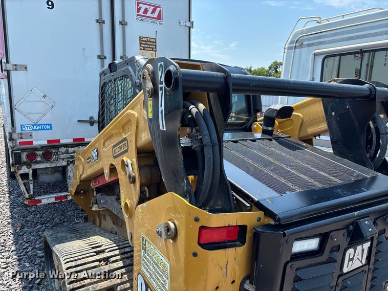 image for item YA4518 2025 Caterpillar 265 tracked skid steer loader