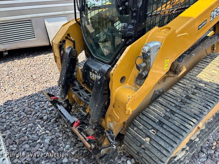 image for item YA4518 2025 Caterpillar 265 tracked skid steer loader