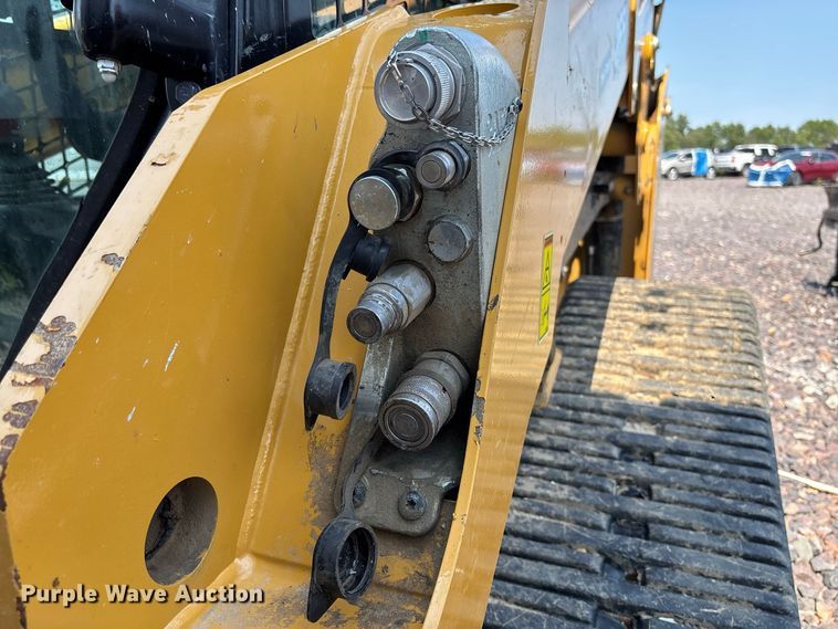 image for item YA4518 2025 Caterpillar 265 tracked skid steer loader