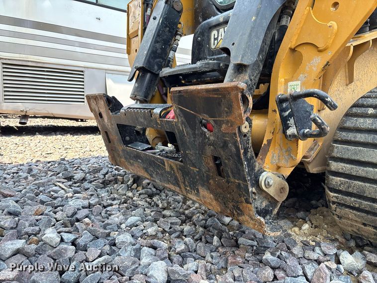 image for item YA4518 2025 Caterpillar 265 tracked skid steer loader