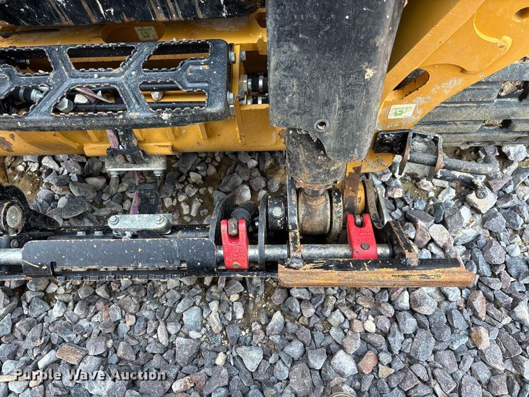 image for item YA4518 2025 Caterpillar 265 tracked skid steer loader
