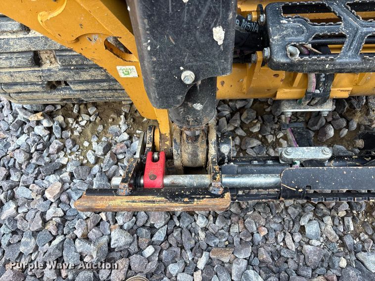 image for item YA4518 2025 Caterpillar 265 tracked skid steer loader
