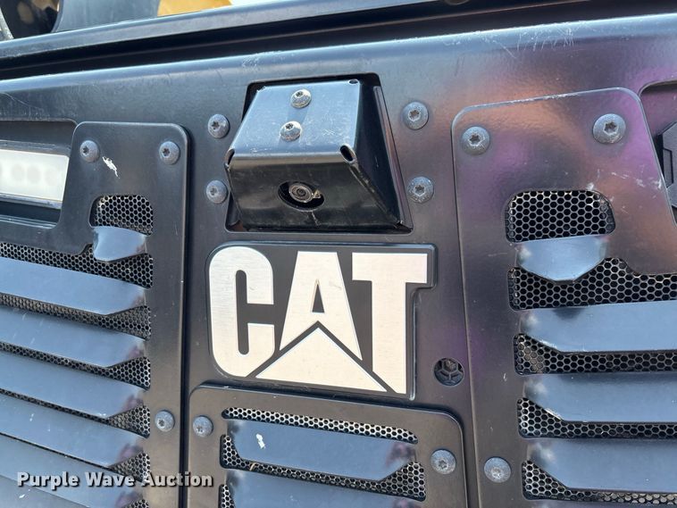 image for item YA4518 2025 Caterpillar 265 tracked skid steer loader