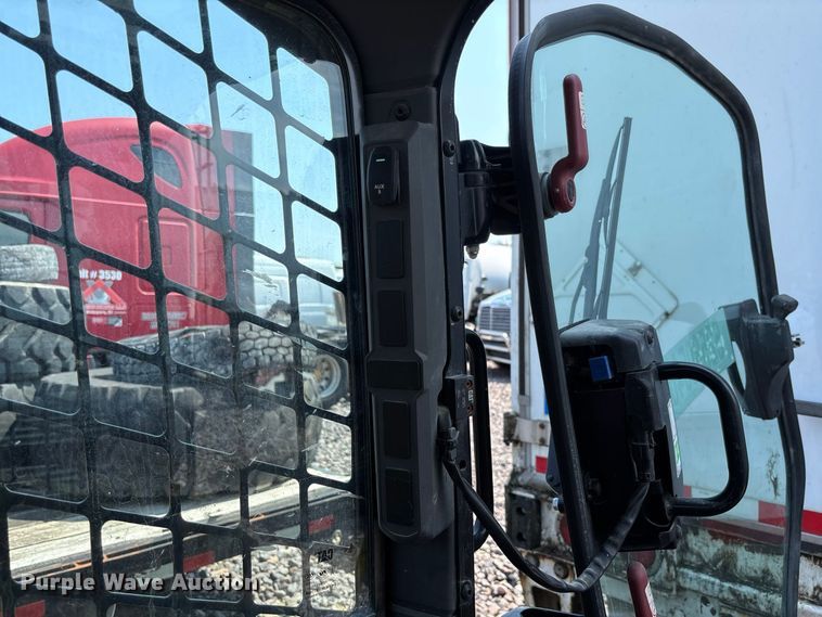 image for item YA4518 2025 Caterpillar 265 tracked skid steer loader