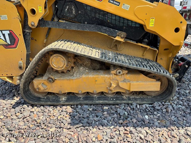 image for item YA4518 2025 Caterpillar 265 tracked skid steer loader