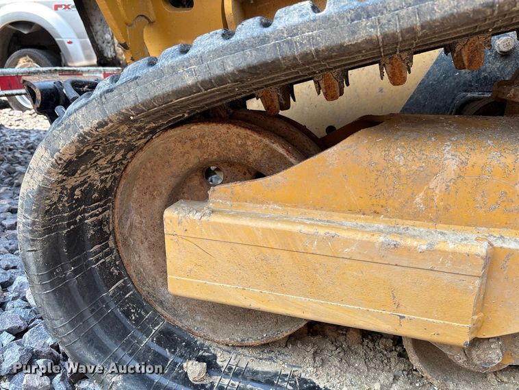 image for item YA4518 2025 Caterpillar 265 tracked skid steer loader