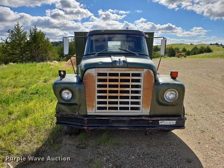 image for item DP8981 1978 International 1600 dump truck