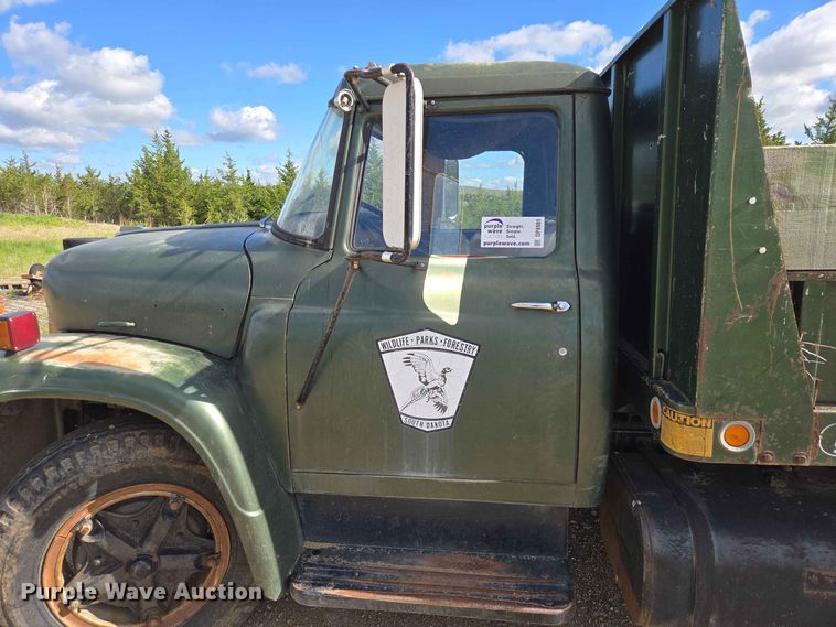 image for item DP8981 1978 International 1600 dump truck