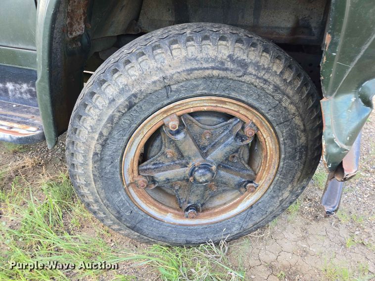 image for item DP8981 1978 International 1600 dump truck