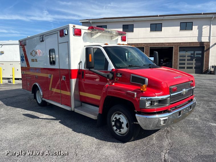 image for item DT2916 2007 Chevrolet C4500 ambulance
