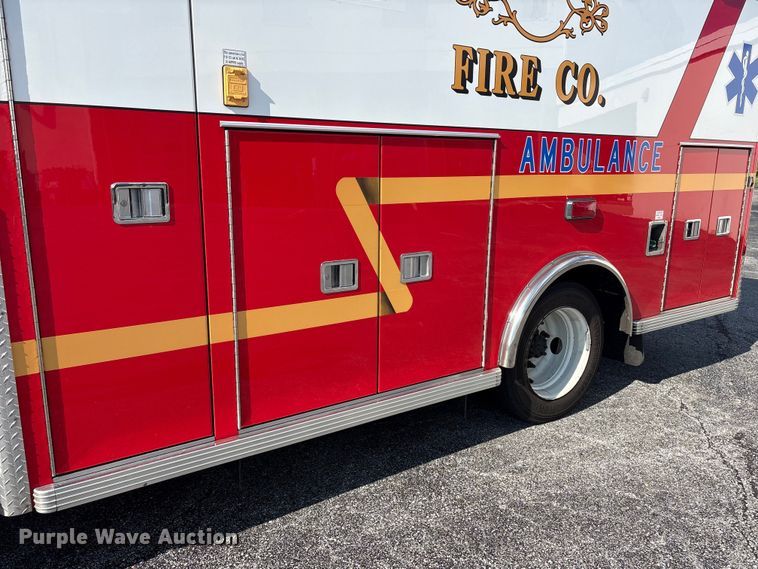 image for item DT2916 2007 Chevrolet C4500 ambulance
