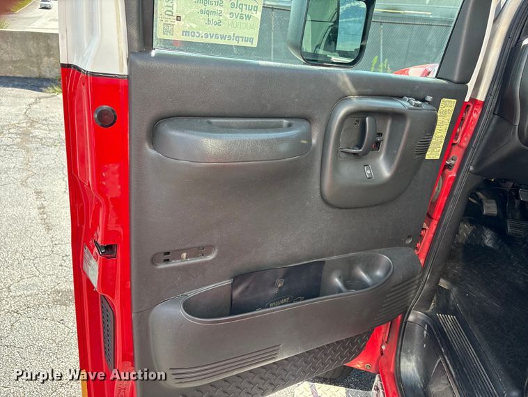 image for item DT2916 2007 Chevrolet C4500 ambulance