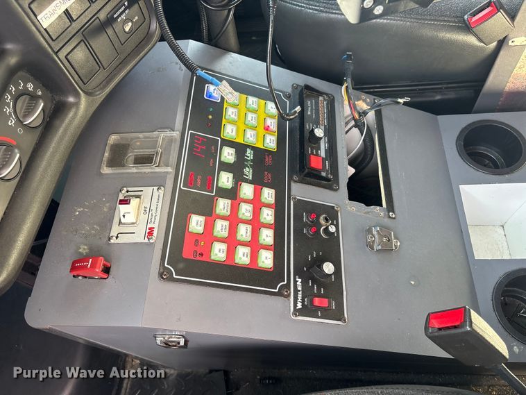 image for item DT2916 2007 Chevrolet C4500 ambulance