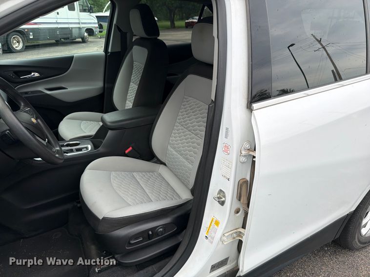 image for item DU8000 2020 Chevrolet Equinox SUV
