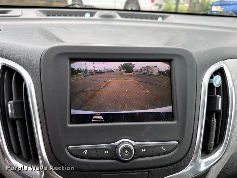 image for item DU8000 2020 Chevrolet Equinox SUV