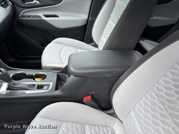 image for item DU8000 2020 Chevrolet Equinox SUV