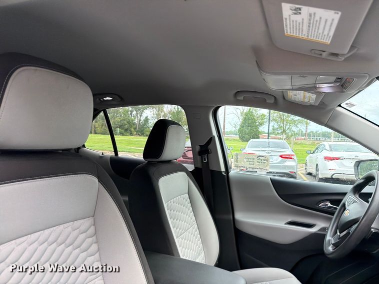 image for item DU8000 2020 Chevrolet Equinox SUV