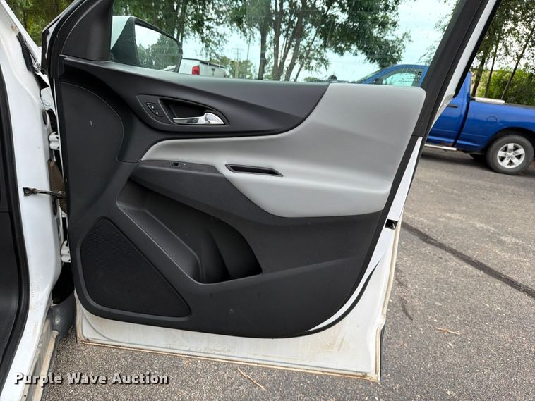 image for item DU8000 2020 Chevrolet Equinox SUV