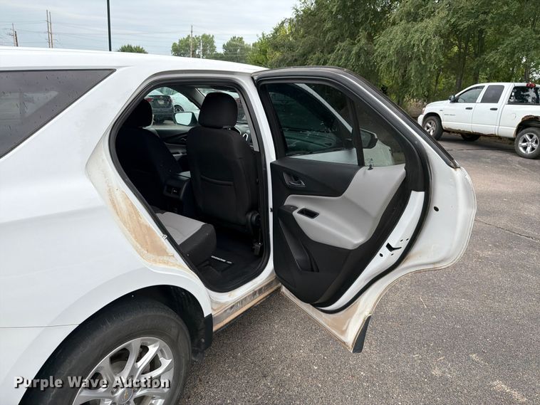 image for item DU8000 2020 Chevrolet Equinox SUV