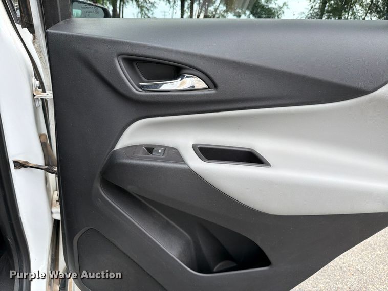 image for item DU8000 2020 Chevrolet Equinox SUV