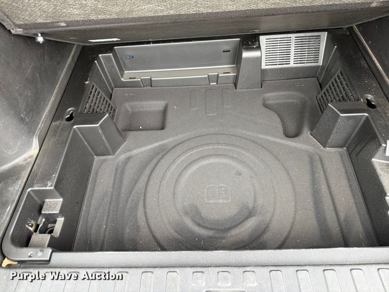 image for item DU8000 2020 Chevrolet Equinox SUV