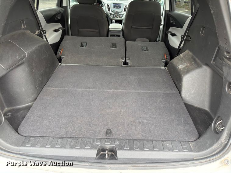 image for item DU8000 2020 Chevrolet Equinox SUV