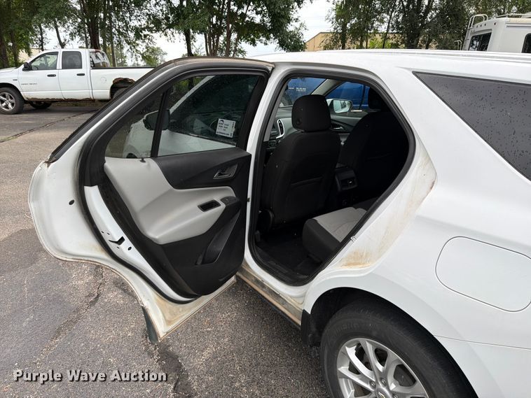 image for item DU8000 2020 Chevrolet Equinox SUV