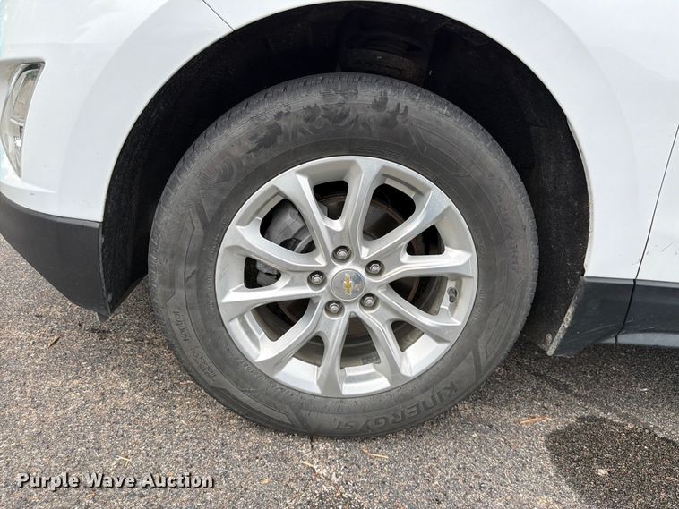 image for item DU8000 2020 Chevrolet Equinox SUV