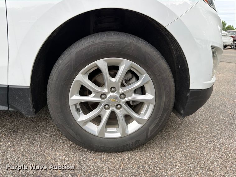 image for item DU8000 2020 Chevrolet Equinox SUV