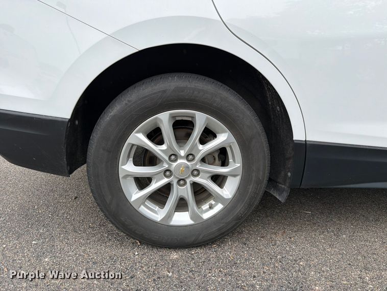 image for item DU8000 2020 Chevrolet Equinox SUV