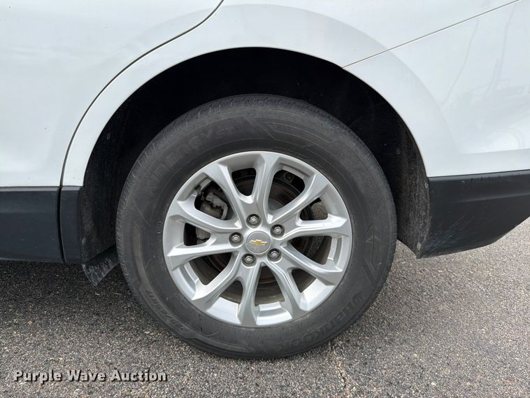 image for item DU8000 2020 Chevrolet Equinox SUV