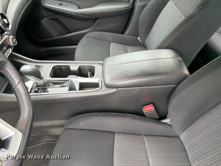 image for item DU8001 2021 Nissan Sentra 