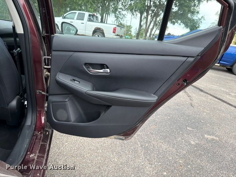 image for item DU8001 2021 Nissan Sentra 