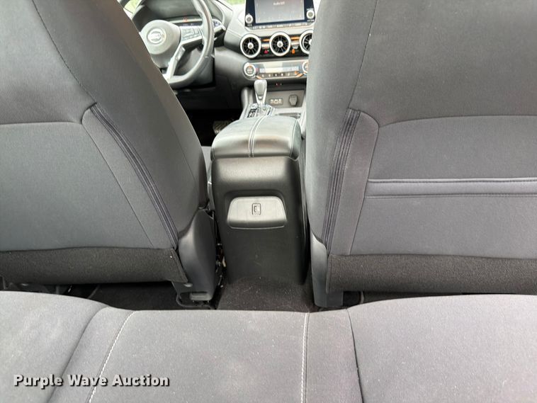 image for item DU8001 2021 Nissan Sentra 