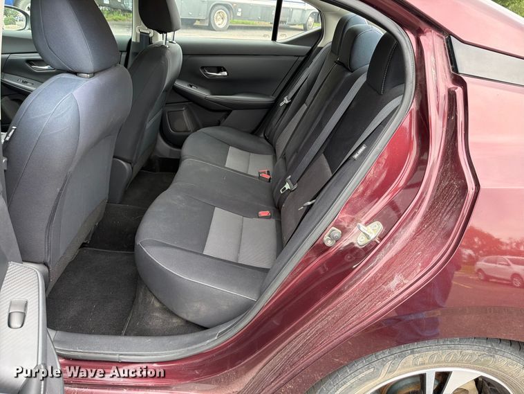 image for item DU8001 2021 Nissan Sentra 