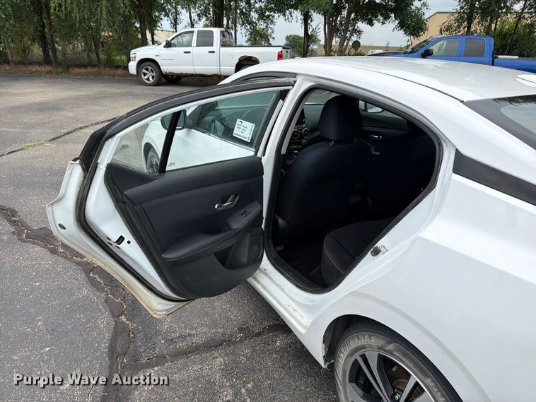 image for item DU8003 2021 Nissan Sentra 
